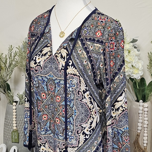 🛑$5🛑 FINAL PRICED ITEM! BUY NOW or BUNDLE TO SAVE MORE! - Picture 5 of 16